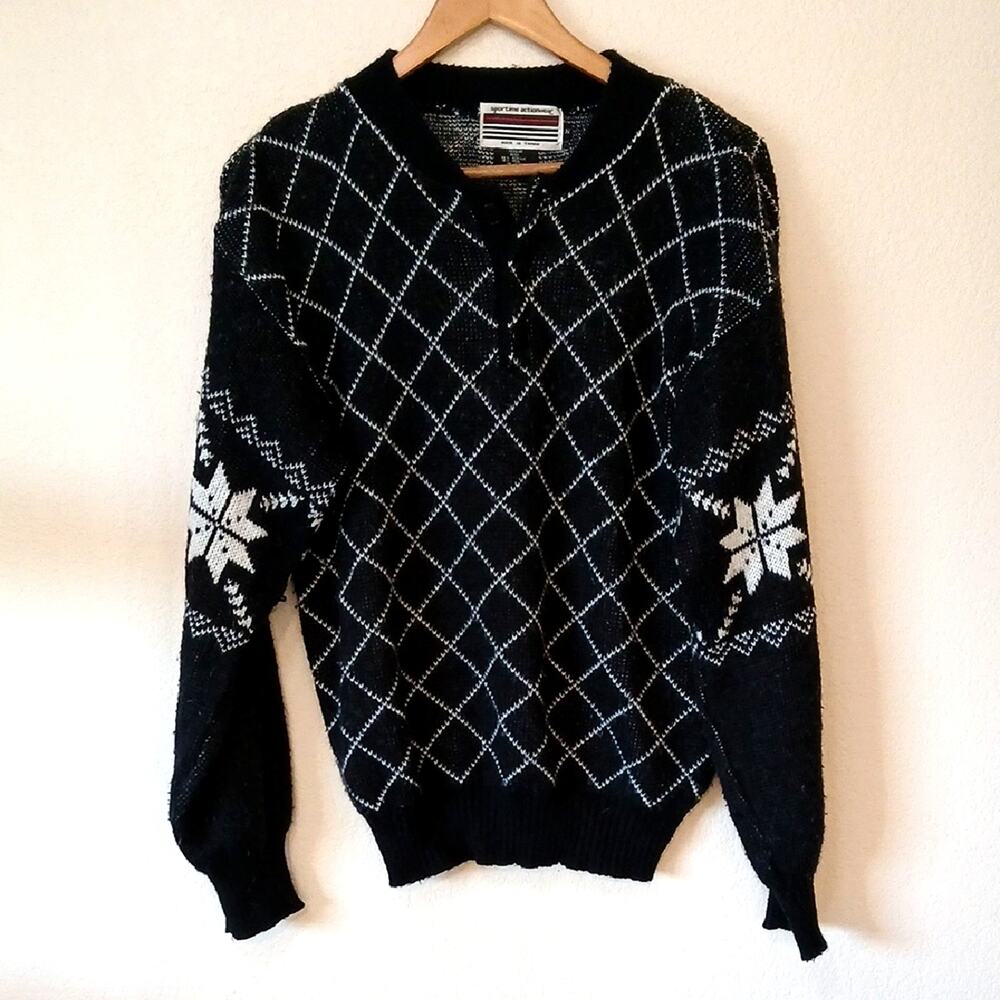 Vintage Sportime Actionwear Acrylic Wool Blend Sweater Argyle Snowflake
